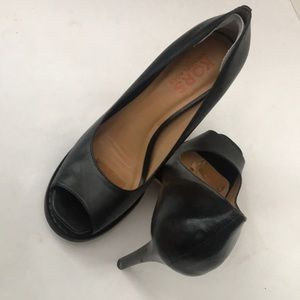Platform Peep Toe Leather Pumps